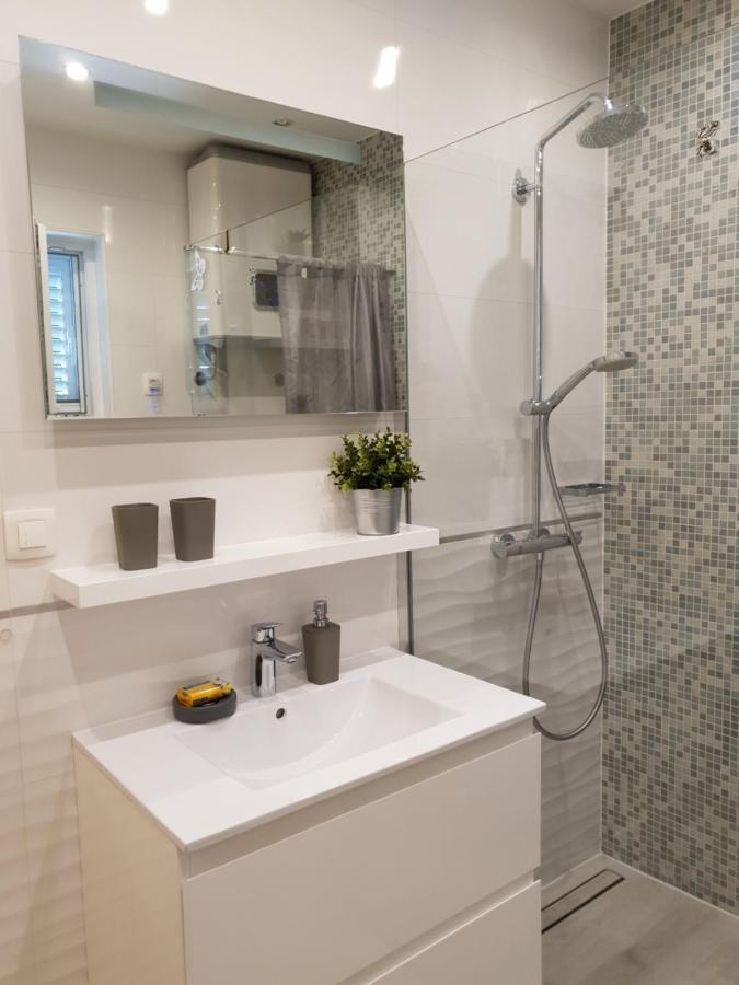 Gulin Apartments Vodice Extérieur photo