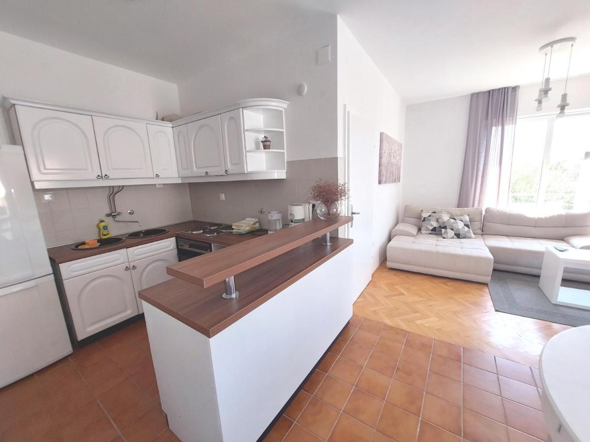 Gulin Apartments Vodice Extérieur photo