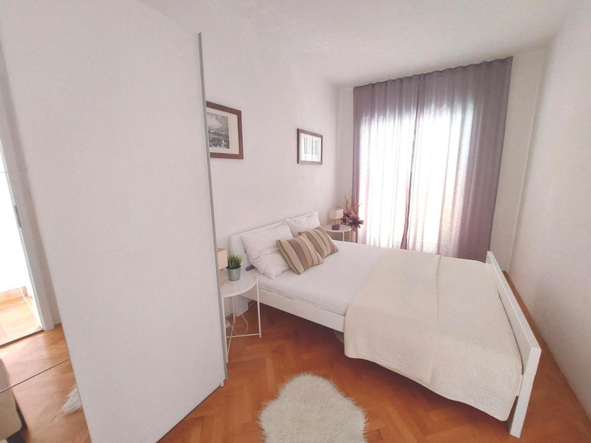 Gulin Apartments Vodice Extérieur photo