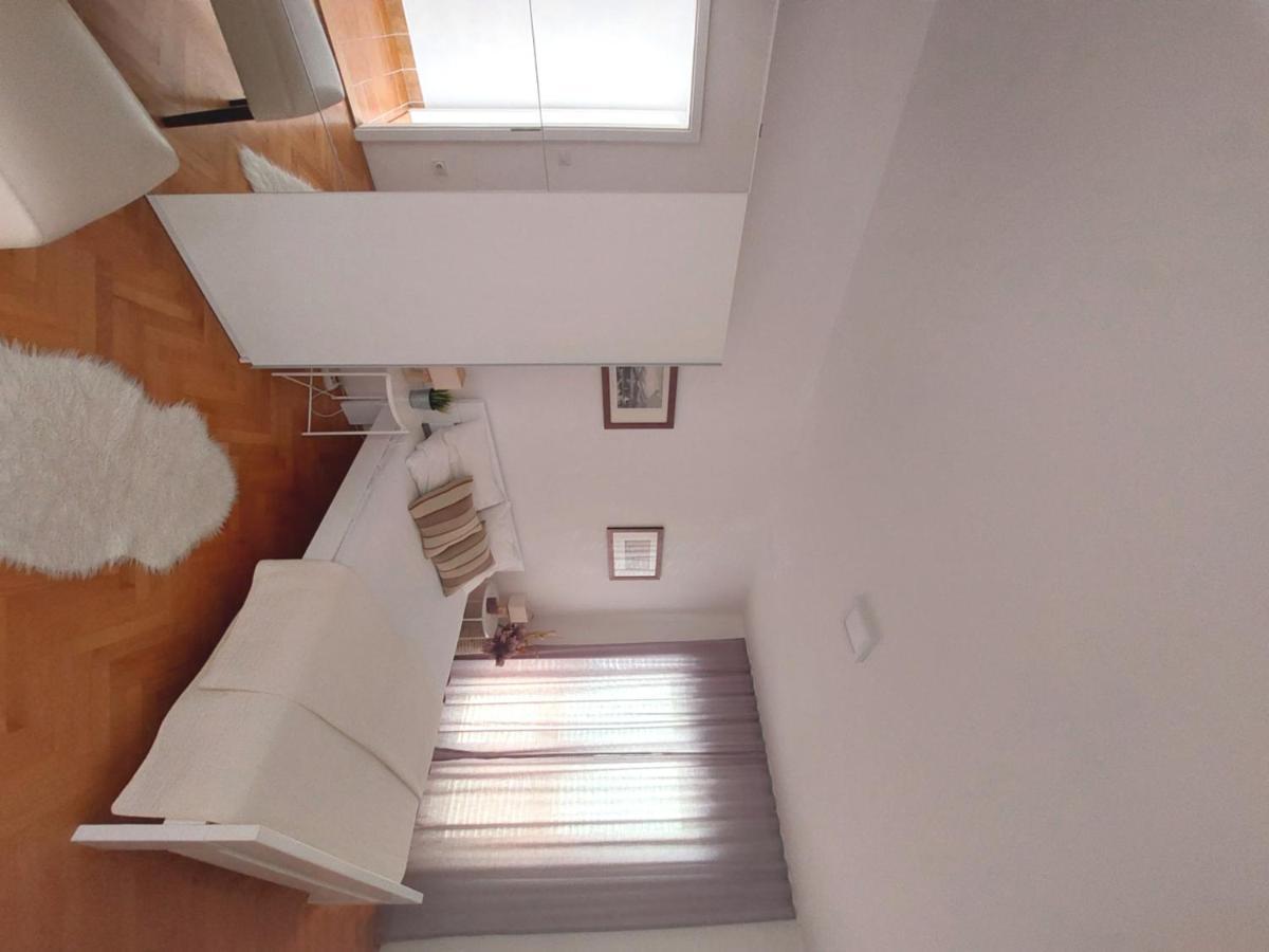 Gulin Apartments Vodice Extérieur photo