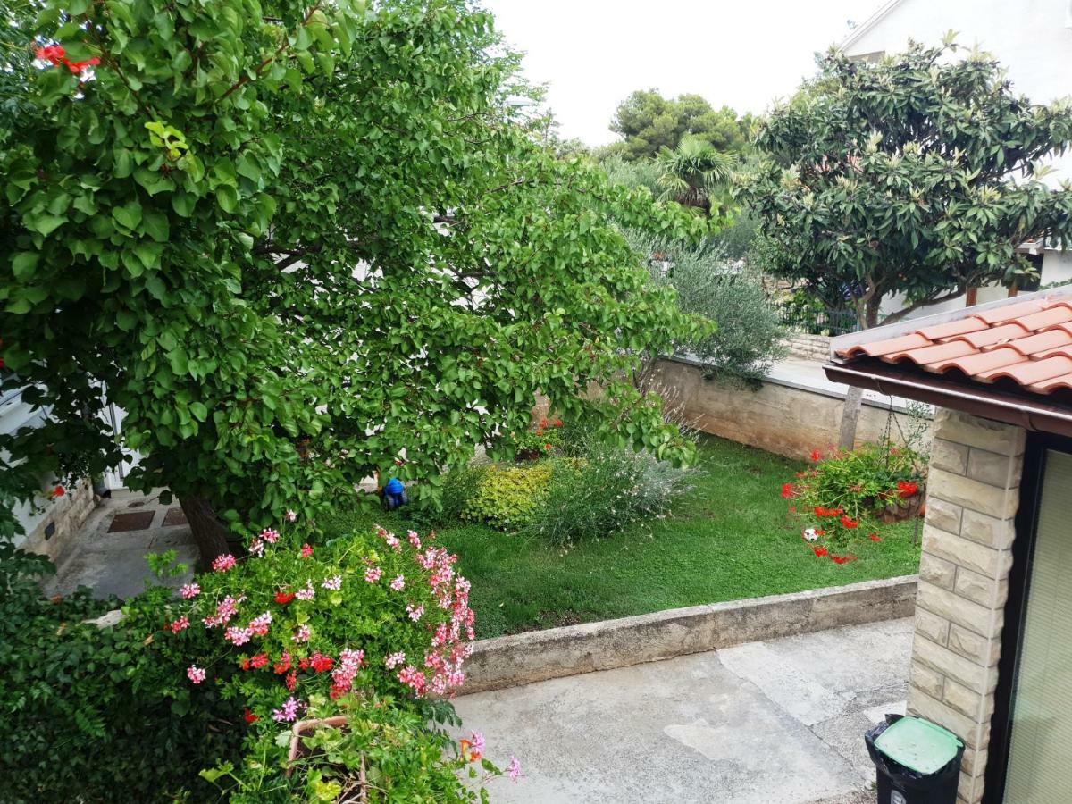Gulin Apartments Vodice Extérieur photo